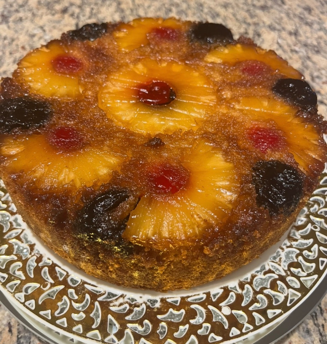 Pineapple upside-down cake